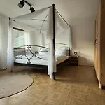 شقة Kleiner Urlaub بيورون